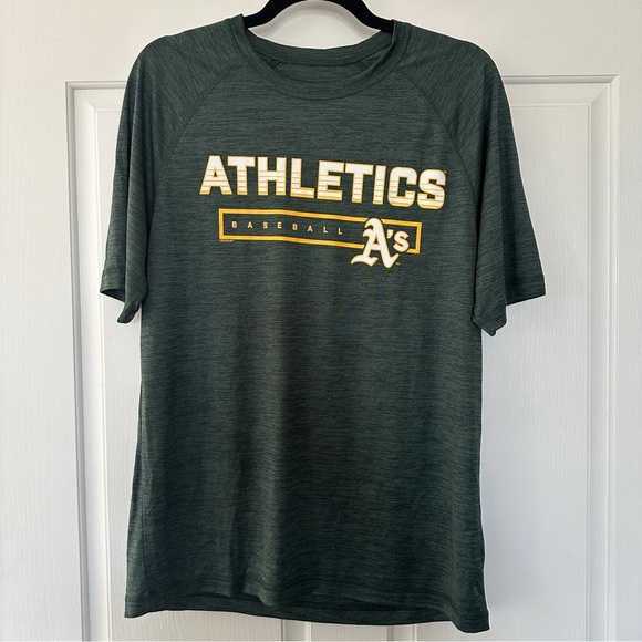 MLB Oakland A’s Athletic T-Shirt Men’s M |  Dri-Fit Style Workout Top - Picture 1 of 5